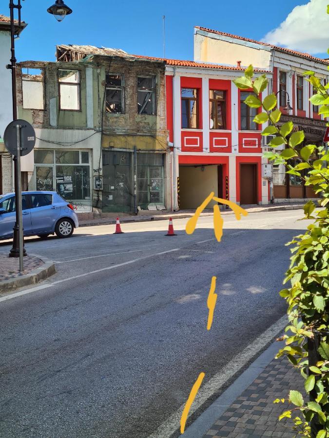 Lucky Hotel Veliko Tárnovo Exterior foto