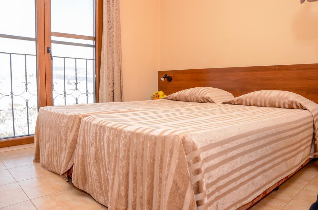 Lucky Hotel Veliko Tárnovo Exterior foto