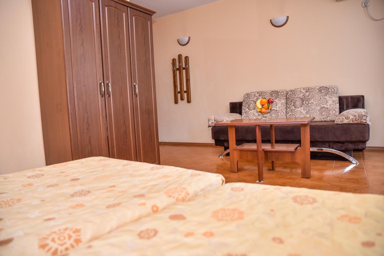 Lucky Hotel Veliko Tárnovo Exterior foto